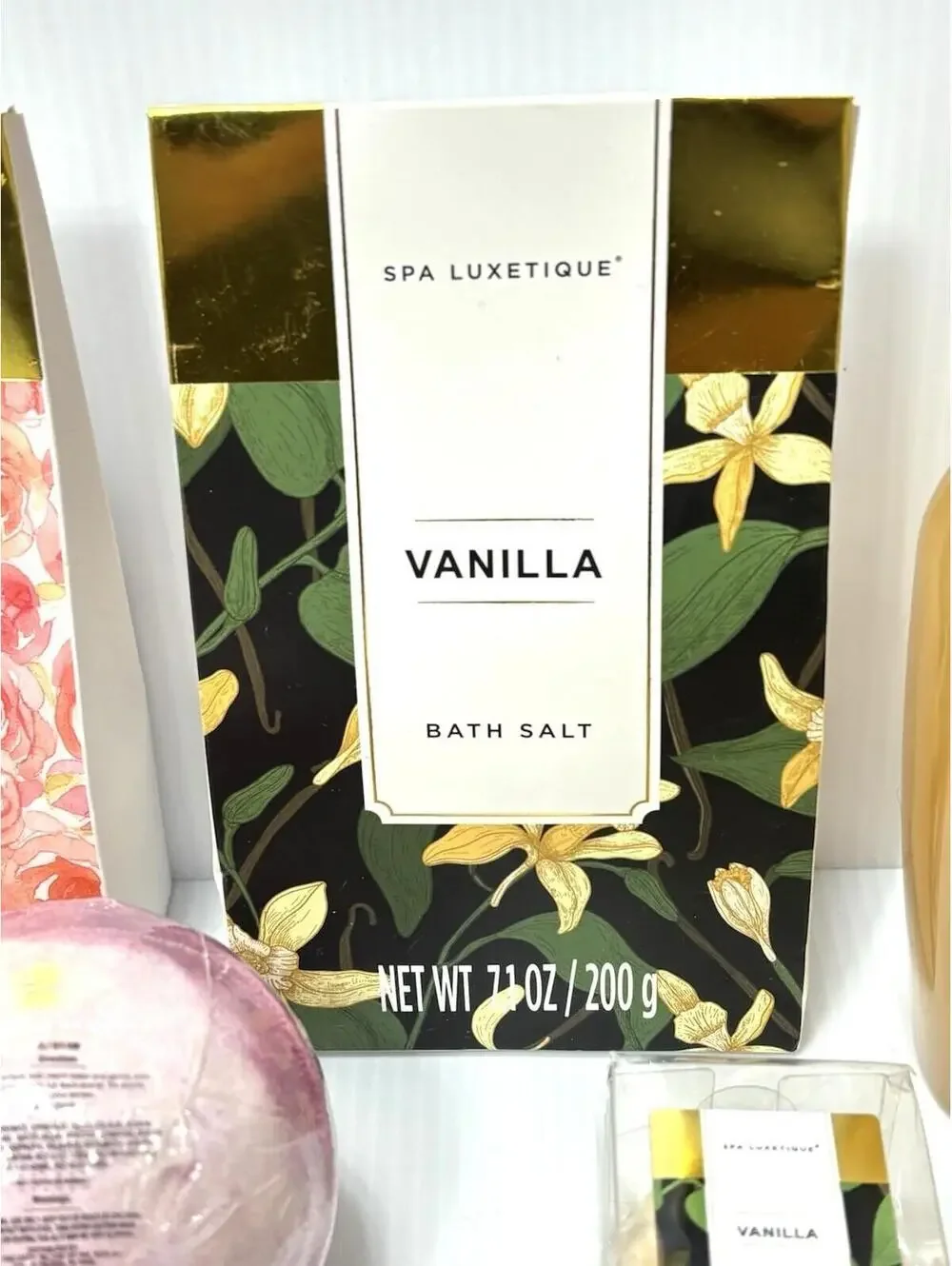 Spa Luxetique Gift Set Rose Vanilla Bath Bombs Bubble Bath Massage Oil, New